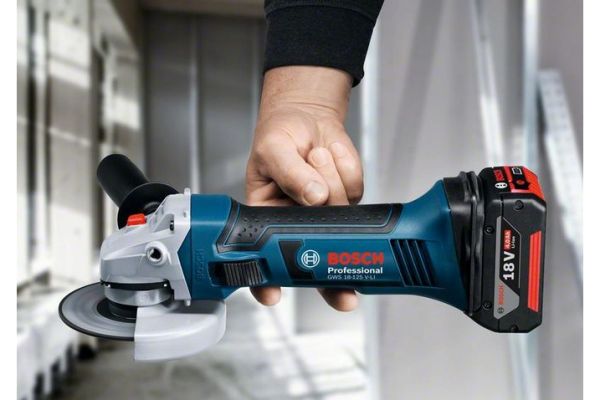 Bucaqlı pardaqlama Bosch GWS 18-125 V-LI 060193A30B