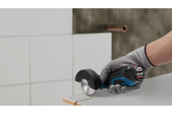 Bucaqlı pardaqlama akkumulyatorlu Bosch GWS 12V-76 0615990M3E