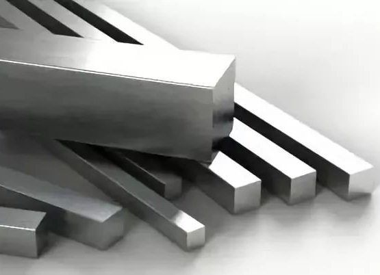 Kvadrat çubuq paslanmayan poladdan GP 40×40 kv.mm