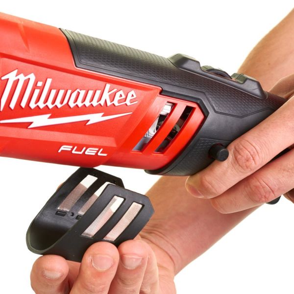 Полировальная машина Milwaukee M18 FUEL FAP180-502X 4933451550