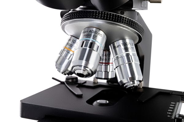 Микроскоп цифровой Levenhuk D870T 8M 40030