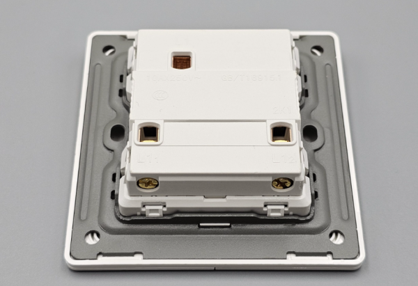 İşıq açarı (iki düyməli) Modi PK01-10A-2K-B60, Wh