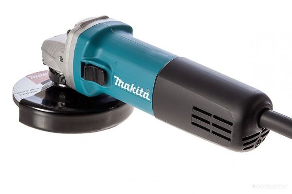 Угловая шлифовальная машина Makita 9558HN