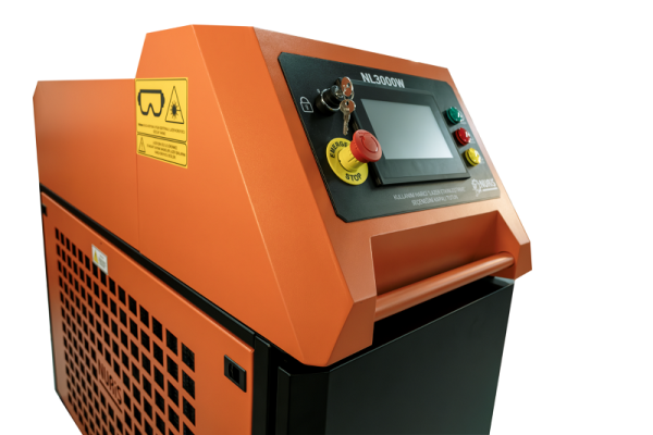 Pas təmizləyən su soyutmalı lazer qaynaq aparatı Nuriş NL3000W