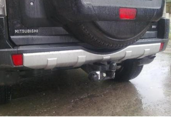 Farkop (qoşqu çəkmə qurğusu) Mitsubishi Pajero üçün