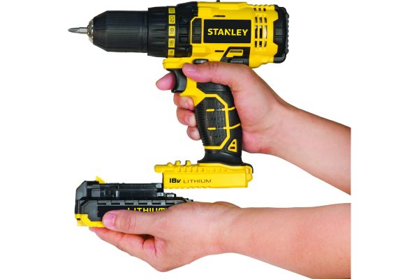 Дрель-шуруповерт Stanley SCD20S2K-RU