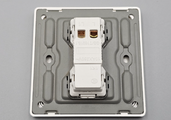 İşıq açarı Modi PK01-10A-1K-B60, Wh