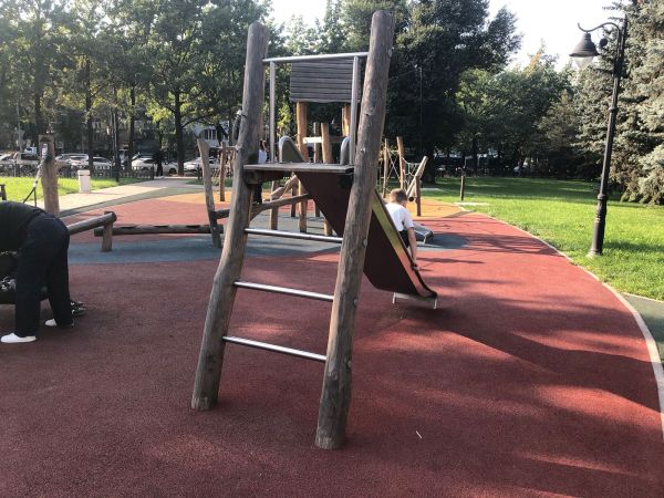 Горка с деревянной лестницей ŞS 012